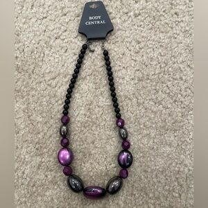 Body central beaded necklace